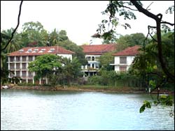 Mahaweli Reach Hotel