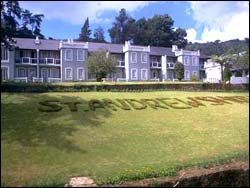 Saint Andrews Hotel, Nuwara Eliya