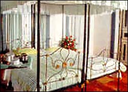Saint Andrews Hotel, Nuwara Eliya